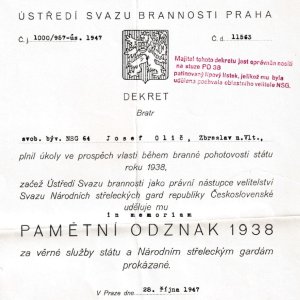 Dekret o udělení Pamětního odznaku 1938 J. Oličovi (1947)